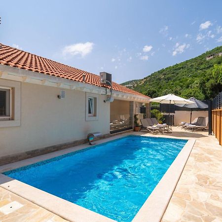 Villa Tranquility Nest Beniva Мокошица Экстерьер фото