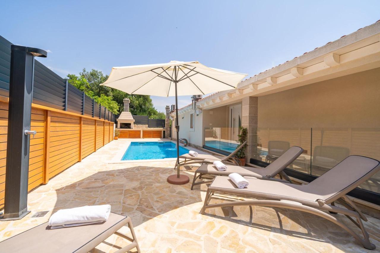 Villa Tranquility Nest Beniva Мокошица Экстерьер фото